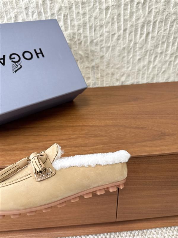 2025126112128489 310